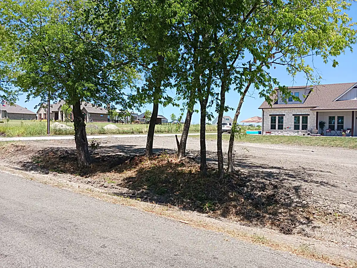 Initial site angles before corrective site grading