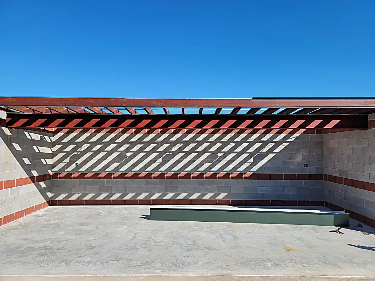 Vertical angle of dugout steel rafters