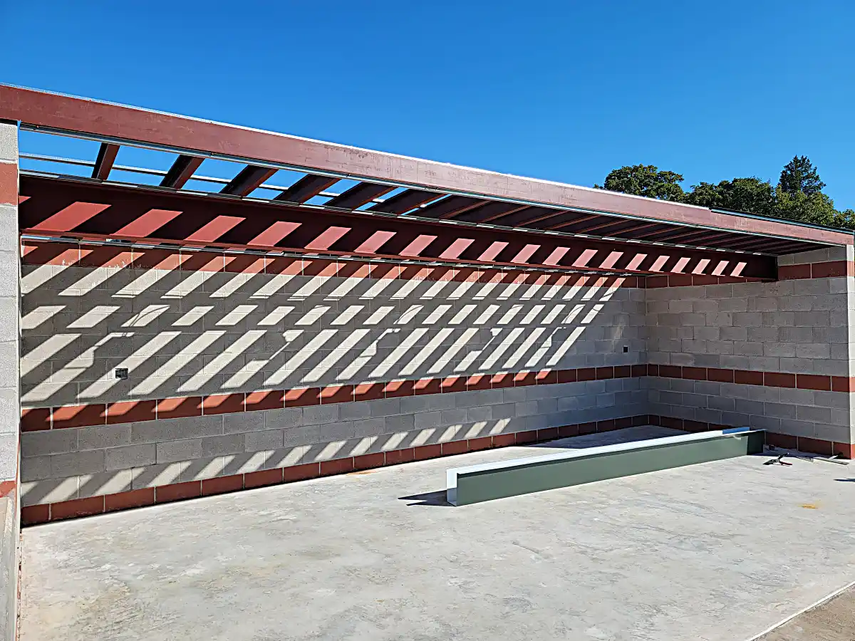 Dugout roofing steel beam installation