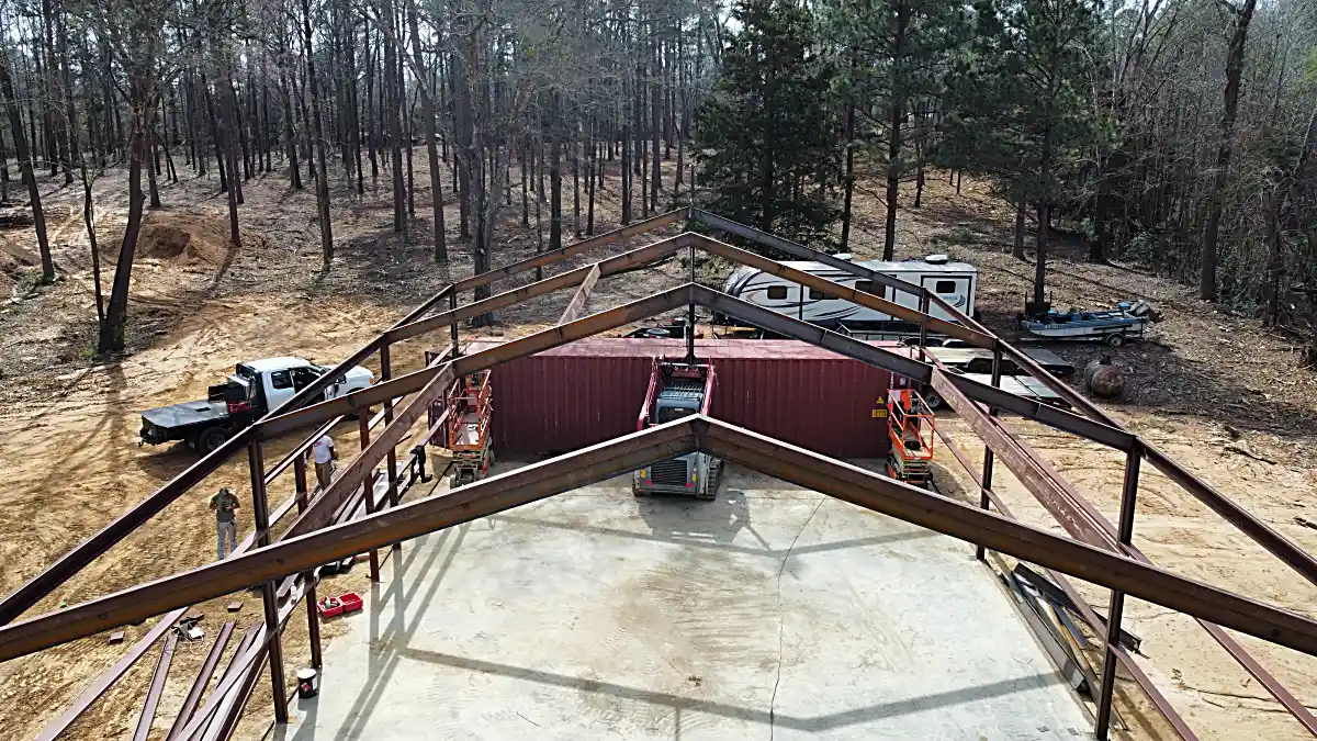 Complete metal building 40x60 view